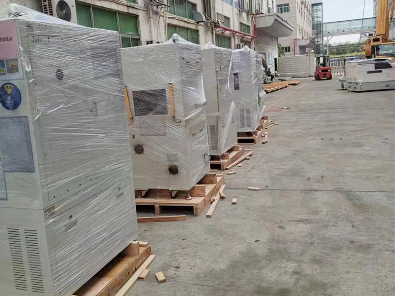 深圳福(fú)永出口(kou)包裝現(xian)場